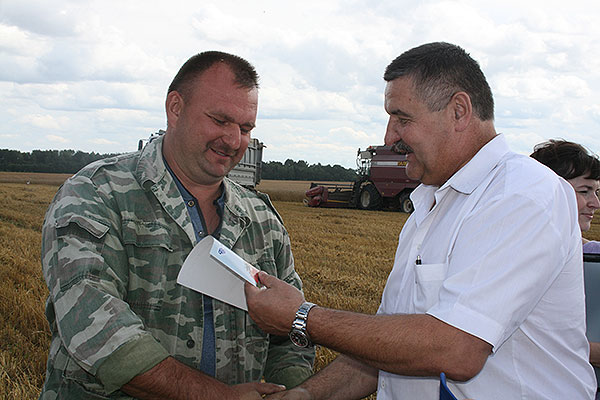 Намолот в тысячу тонн не рекорд, но это всегда событие