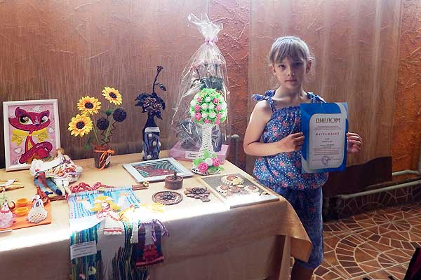 Сувенир Анастасии Сай занял призовое место в областном конкурсе