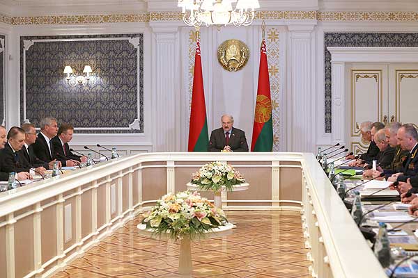 Тема недели: в Беларуси будет обеспечено дальнейшее стабильное развитие