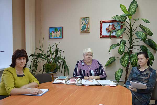 В Толочине обсудили актуальные вопросы пенсионного обеспечения