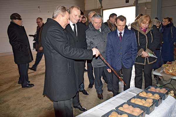 Науку — в производство: на Толочинском консервном заводе есть чему поучиться