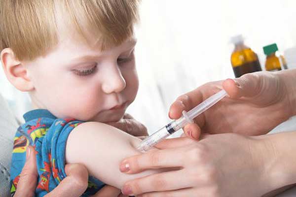 Неделя иммунизации: оградите ребенка от инфекций