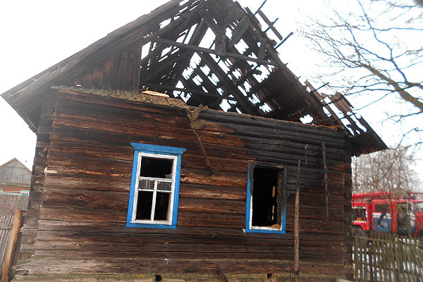 В Жукнево в результате пожара поврежден дом-дача