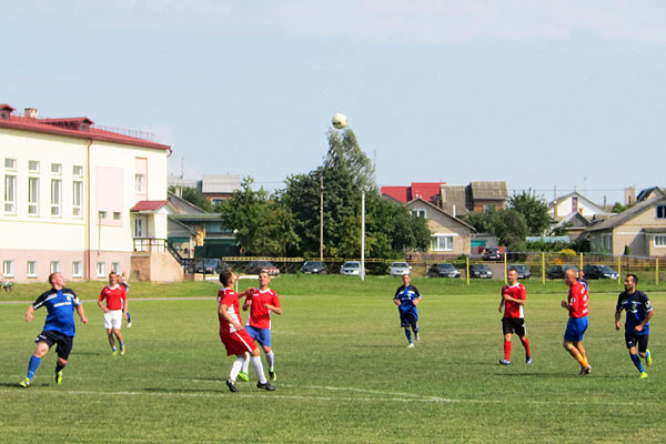 Толочинская “Нива” примет футболистов из Городка