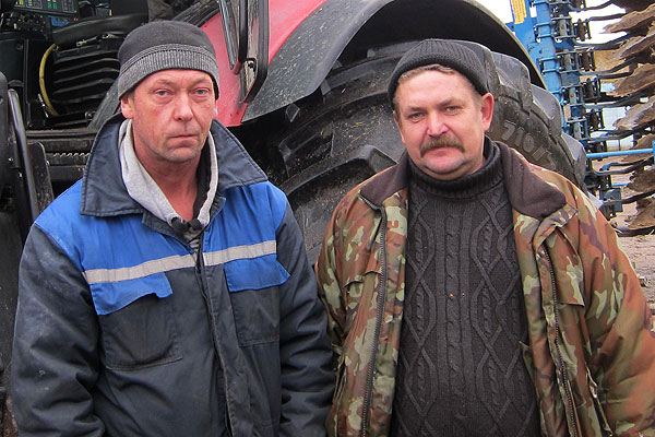 В Толочинском районе хозяева полей закладывают урожай будущего года (+фото)