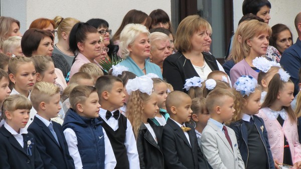 В школах Толочинского района прозвенели первые звонки (+фото)