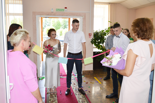 Загс и Центр культуры в Толочине предлагают новый формат бракосочетания