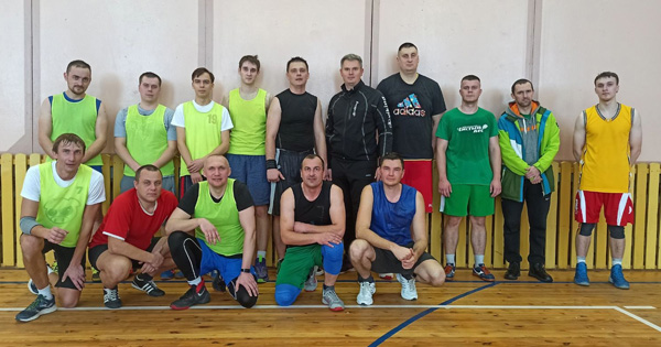 Кубок района по баскетболу разыграли в Толочине