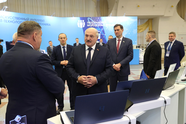 Тема недели: Лукашенко о научных достижениях в Беларуси