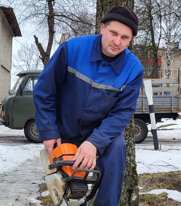 Рабочий зеленого строительства Андрей Штукарь — специалист широкого профиля
