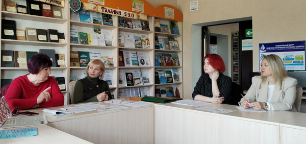 Важность вакцинации обсудили в районной библиотеке в Толочине
