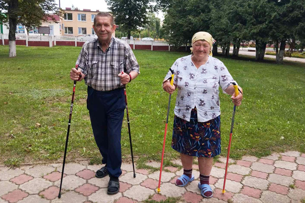 В Толочинском районе продолжается реализация социального проекта «Активное долголетие»