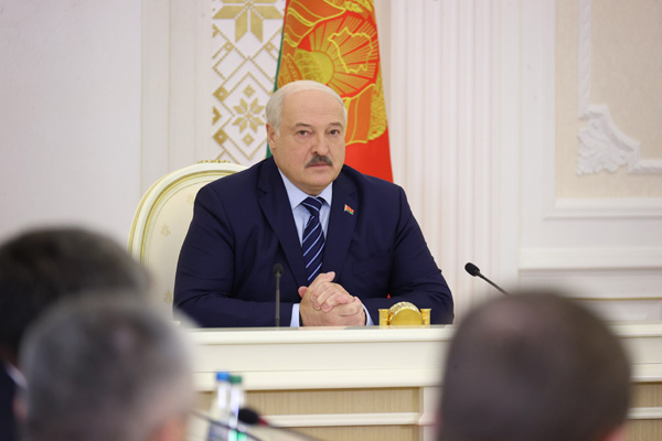 Тема недели: Совещание у Лукашенко о планировании и реализации стратегических проектов