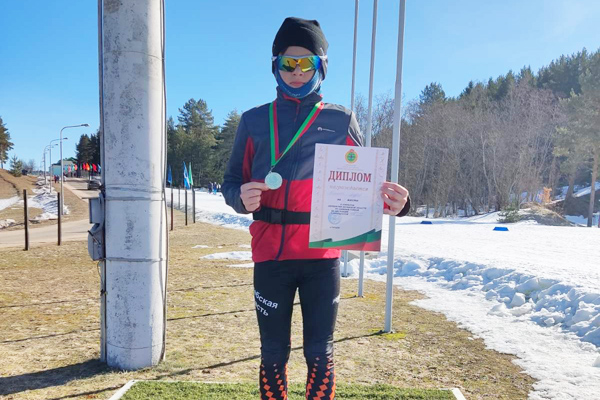 Лучшим в открытом первенстве Витебской области по лыжным гонкам стал юный лыжник из Коханово