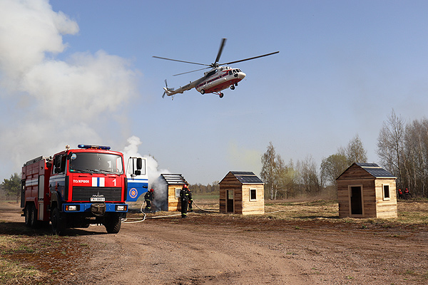 МЧС и лесоводы Витебщины продемонстрировали в Толочинском районе готовность к пожароопасному периоду (+фото)